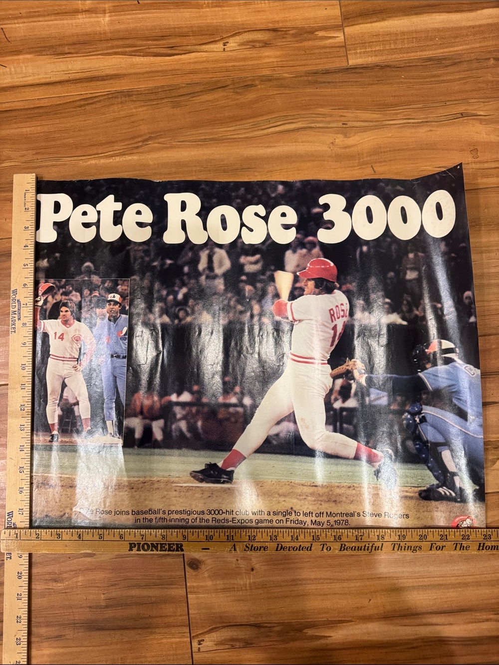 Pete Rose 3000 hit poster measures 17 x 23